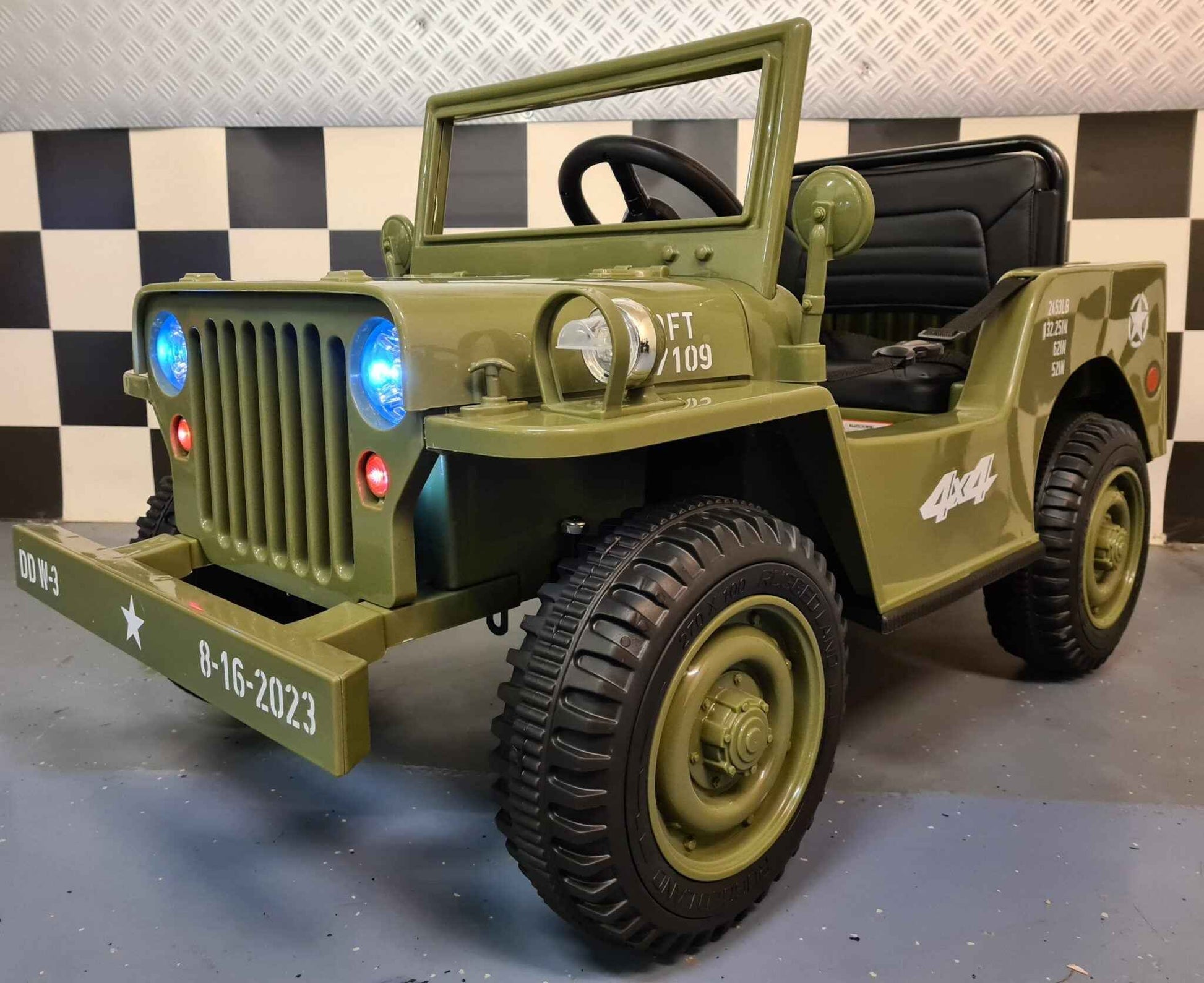 Elektrische kinderjeep Willy 12 volt met afstandsbediening voor 1 persoon