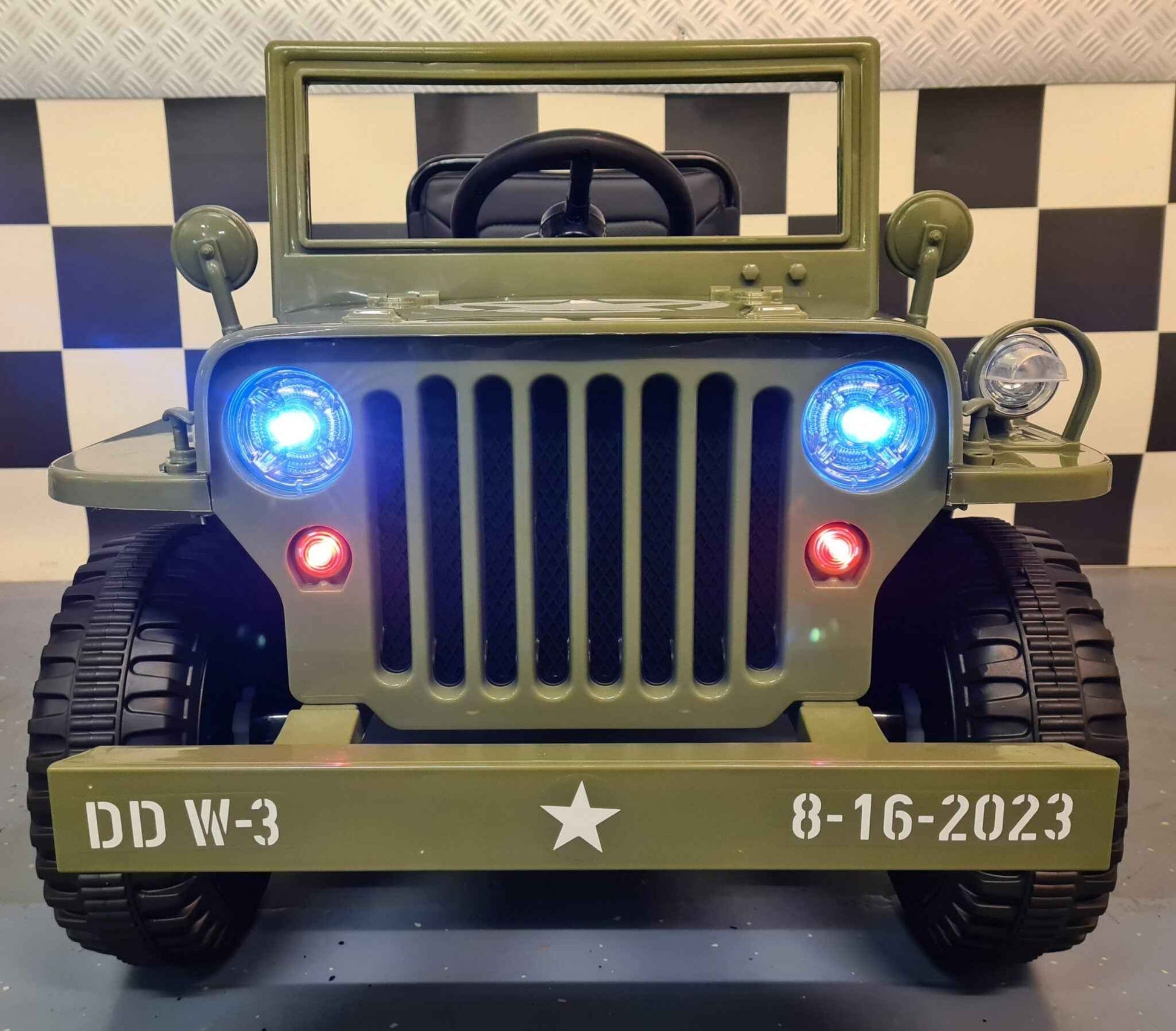 Elektrische kinderjeep Willy 12 volt met afstandsbediening voor 1 persoon