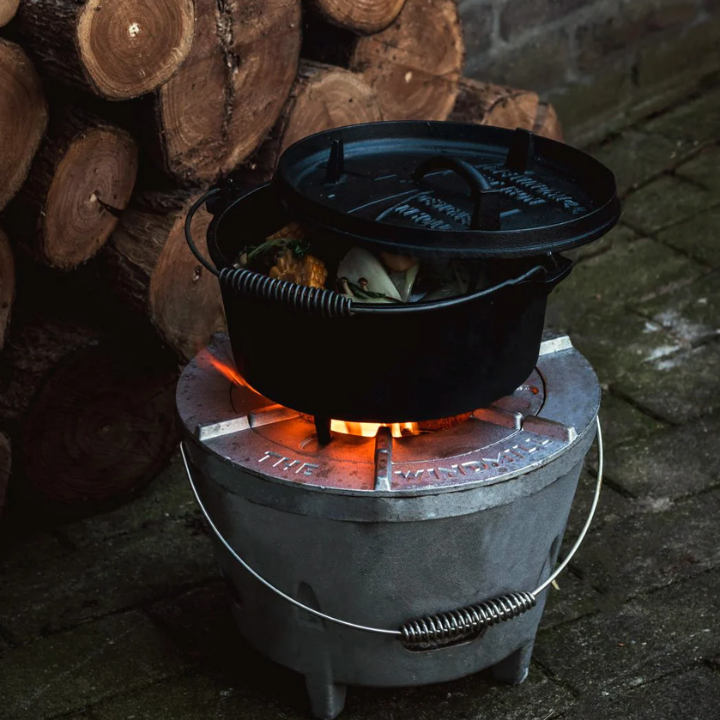 The Windmill Dutch Oven 4,5 quarts Met Pootjes Vuur & Rook