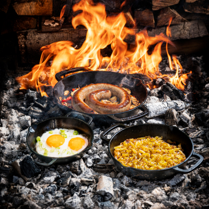 The Windmill Skillet Medium met 2 Handvaten Vuur & Rook